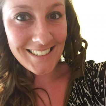 FraumitHut aus Berlin,Deutschland